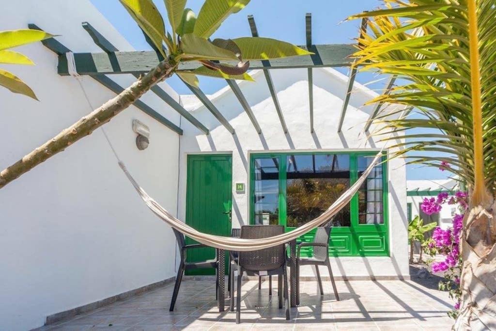 Bandama 14! 2 Bedroom Newly Renovated Bungalow, Los Pocillos, Puerto Del Carmen. 卡门港 外观 照片