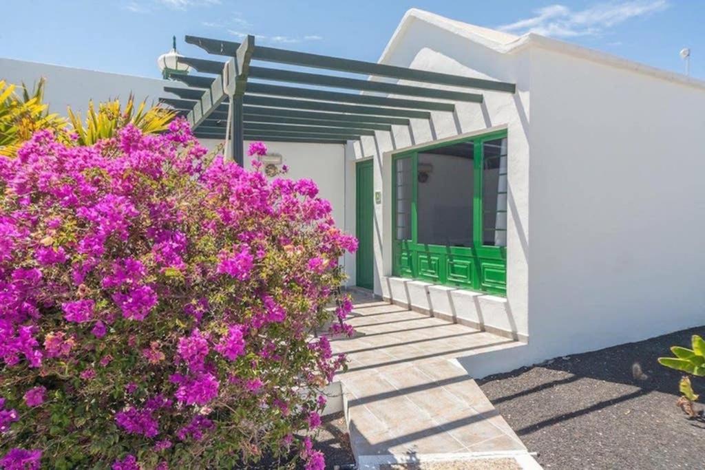 Bandama 14! 2 Bedroom Newly Renovated Bungalow, Los Pocillos, Puerto Del Carmen. 卡门港 外观 照片